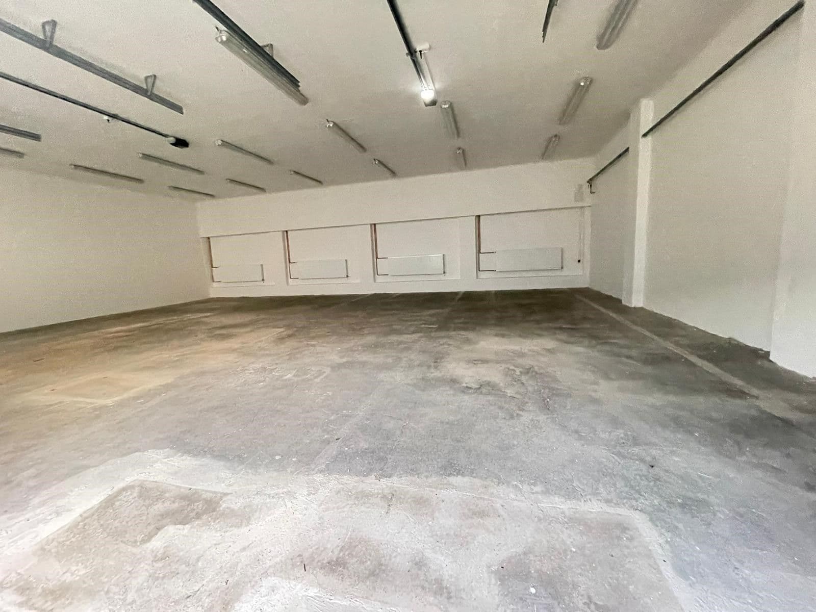 Pronájem nebytového prostoru 90 m², Samostatnost, Holešov, Zlínský kraj Pronájem nebytového prostoru 90 m², Samostatnost, Holešov, Zlínský kraj