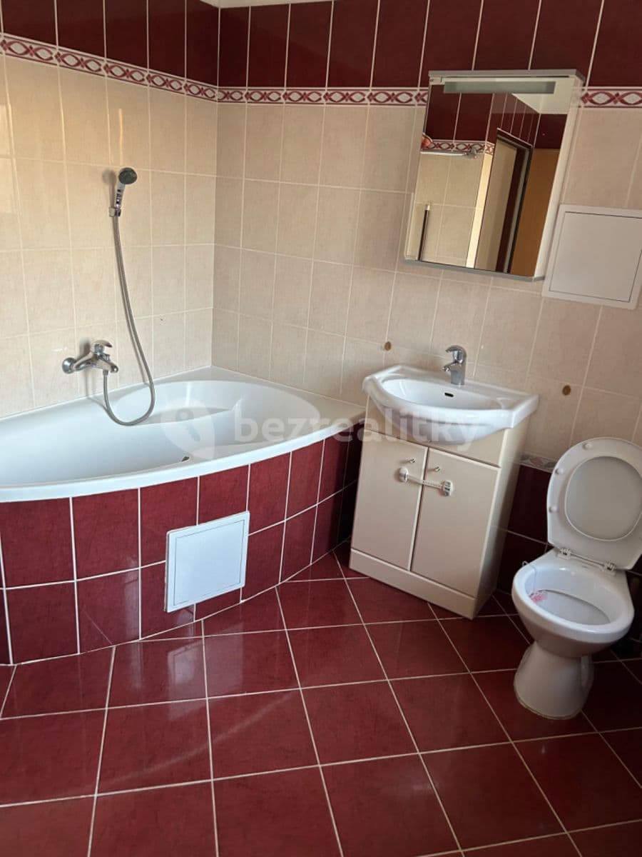 Pronájem bytu 2+1 57 m², Unhošťská, Kladno, Středočeský kraj Pronájem bytu 2+1 57 m², Unhošťská, Kladno, Středočeský kraj