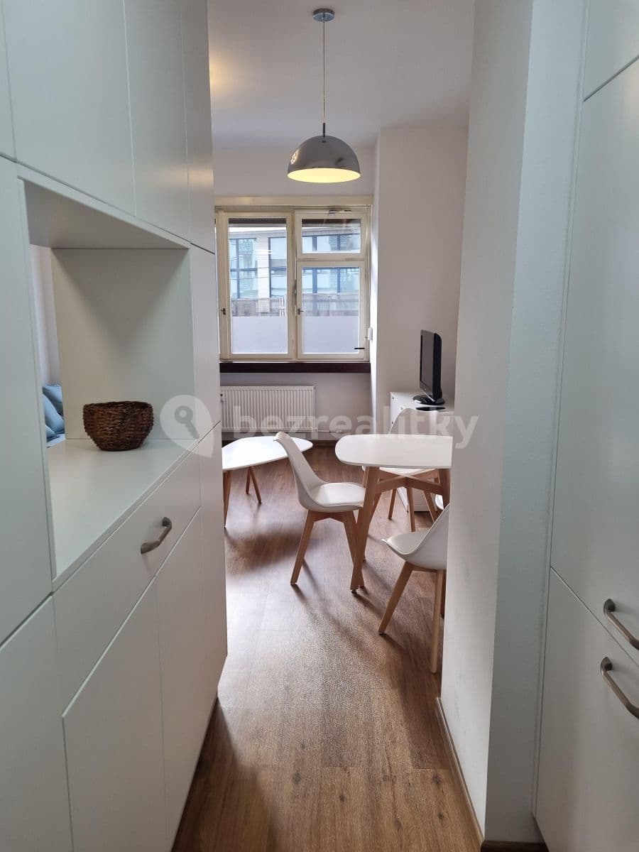Pronájem bytu 2+kk 47 m², Antonínská, Praha, Praha Pronájem bytu 2+kk 47 m², Antonínská, Praha, Praha