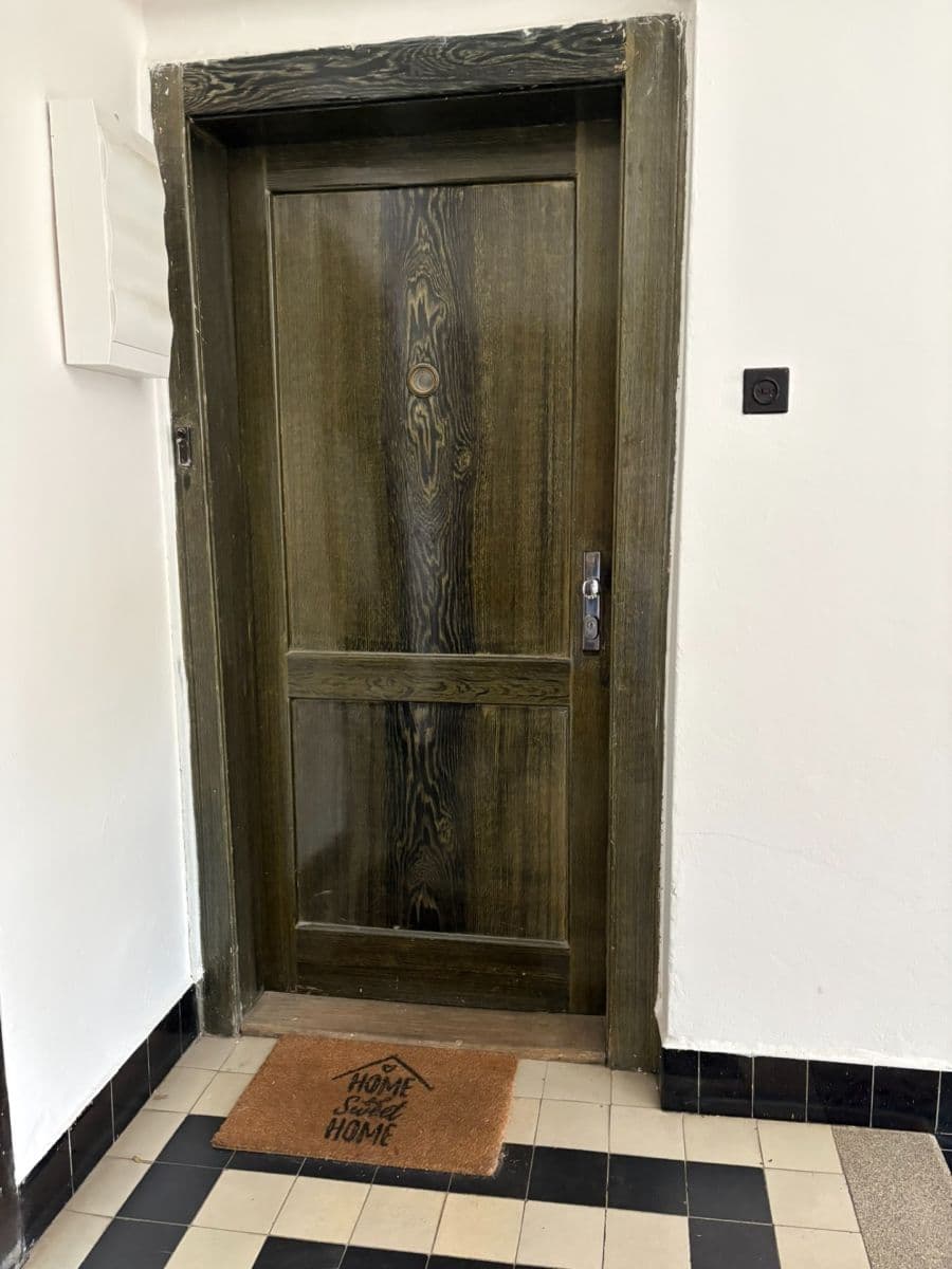 Pronájem bytu 2+1 55 m², Světická, Praha, Praha Pronájem bytu 2+1 55 m², Světická, Praha, Praha