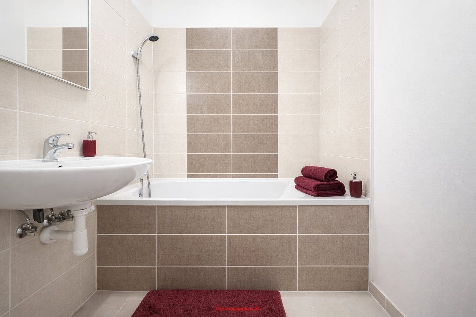 Pronájem bytu 4+1 73 m², Slovenská, Karviná, Moravskoslezský kraj Pronájem bytu 4+1 73 m², Slovenská, Karviná, Moravskoslezský kraj