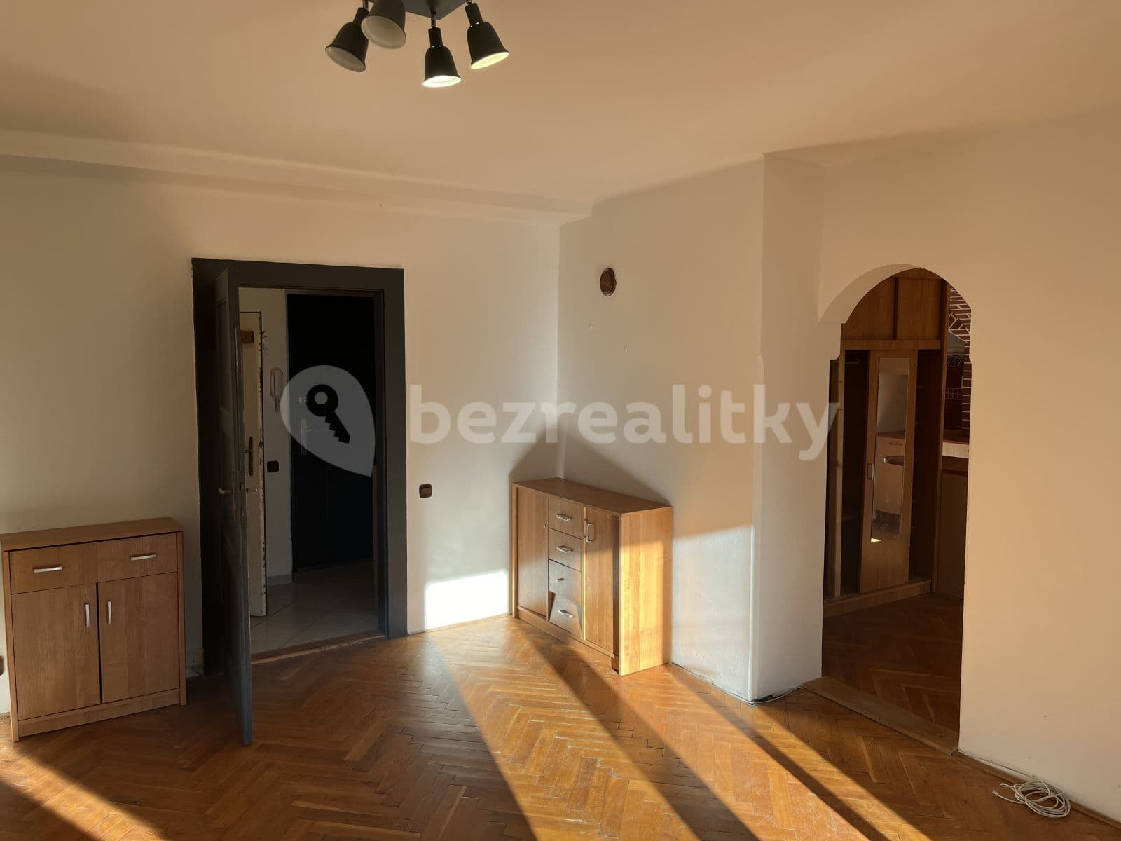 Pronájem bytu 2+1 49 m², Na Vlnovce, Ústí nad Labem, Ústecký kraj Pronájem bytu 2+1 49 m², Na Vlnovce, Ústí nad Labem, Ústecký kraj