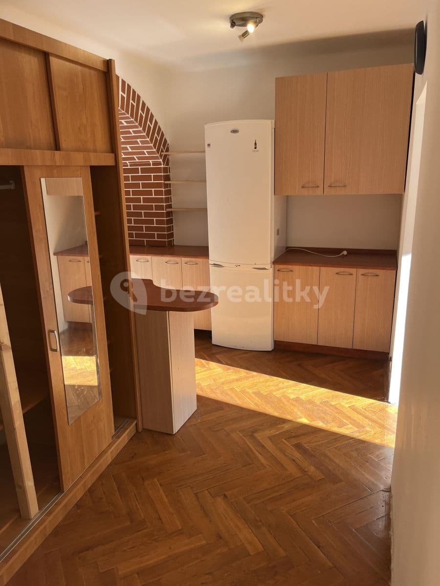 Pronájem bytu 2+1 49 m², Na Vlnovce, Ústí nad Labem, Ústecký kraj Pronájem bytu 2+1 49 m², Na Vlnovce, Ústí nad Labem, Ústecký kraj