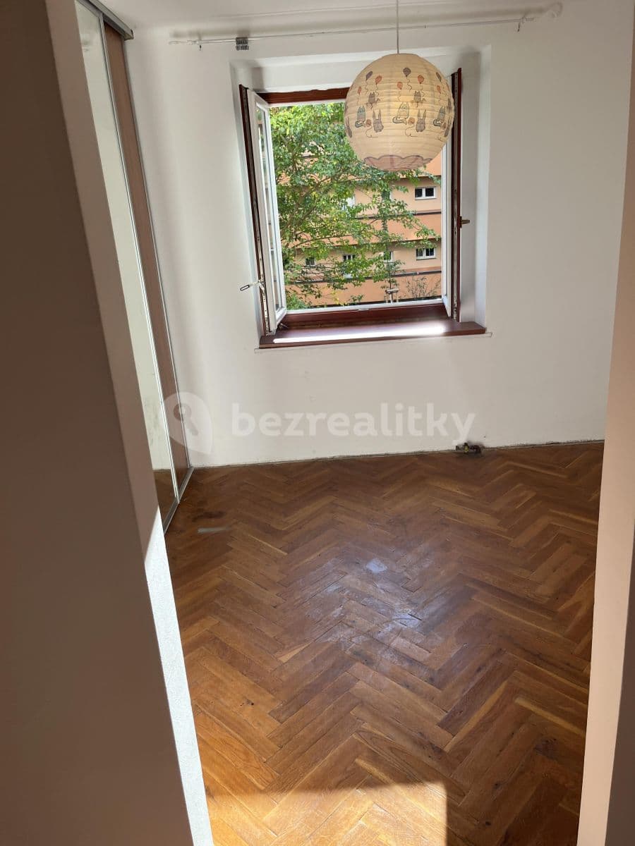 Pronájem bytu 2+1 49 m², Na Vlnovce, Ústí nad Labem, Ústecký kraj Pronájem bytu 2+1 49 m², Na Vlnovce, Ústí nad Labem, Ústecký kraj