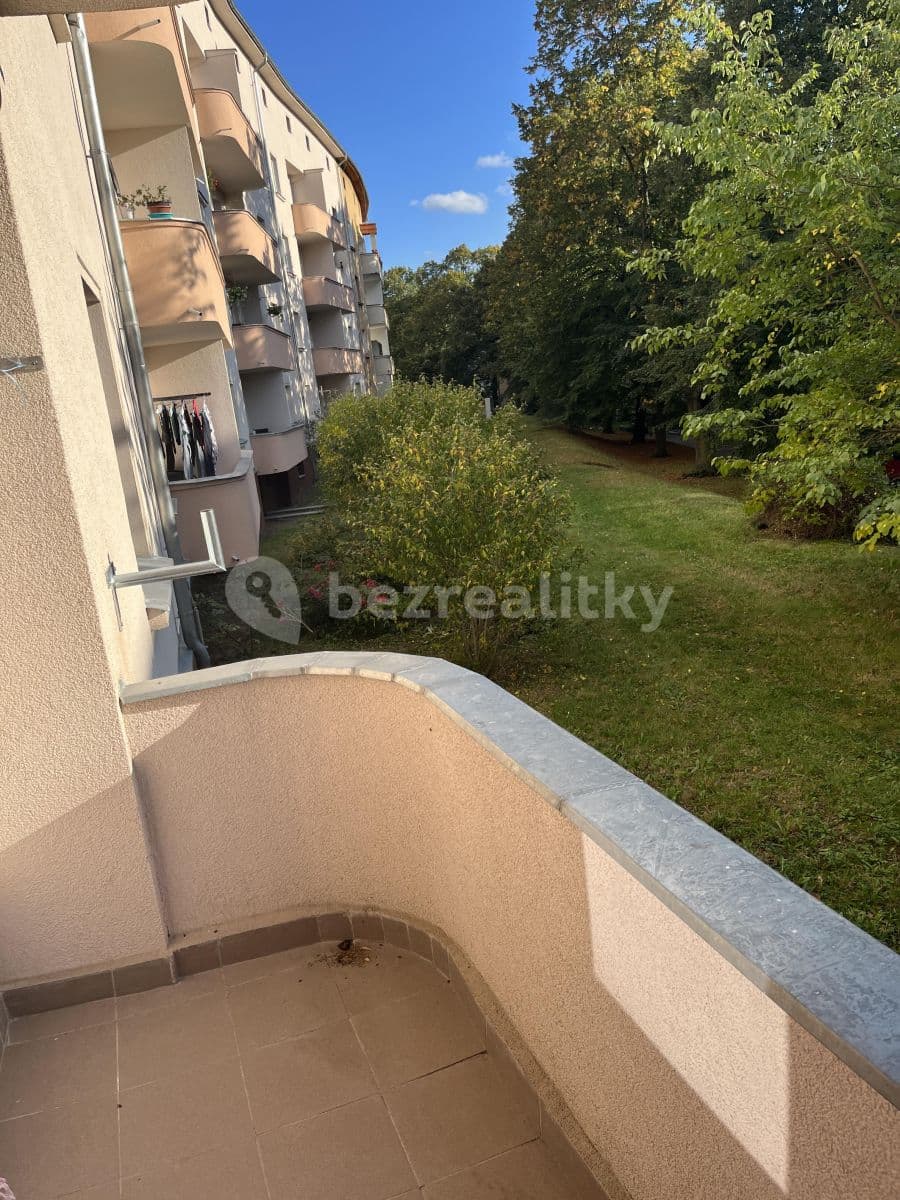 Pronájem bytu 2+1 49 m², Na Vlnovce, Ústí nad Labem, Ústecký kraj Pronájem bytu 2+1 49 m², Na Vlnovce, Ústí nad Labem, Ústecký kraj