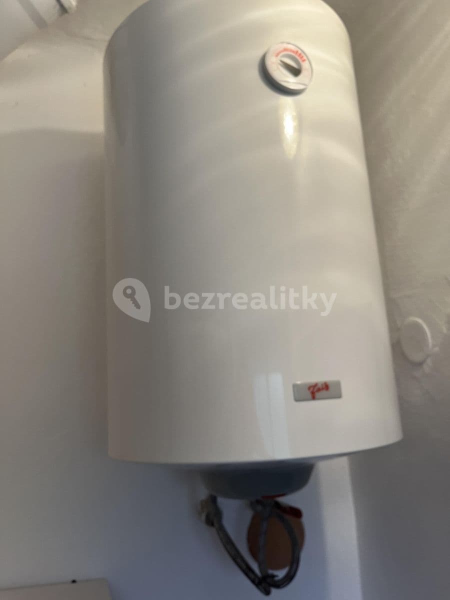 Pronájem bytu 2+1 49 m², Na Vlnovce, Ústí nad Labem, Ústecký kraj Pronájem bytu 2+1 49 m², Na Vlnovce, Ústí nad Labem, Ústecký kraj