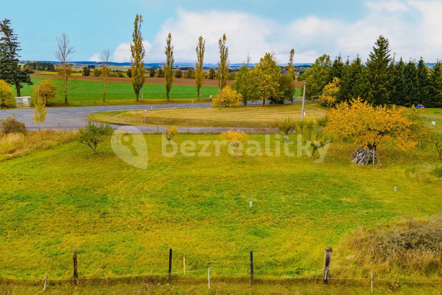 Prodej pozemku 2.000 m², Chodský Újezd, Plzeňský kraj