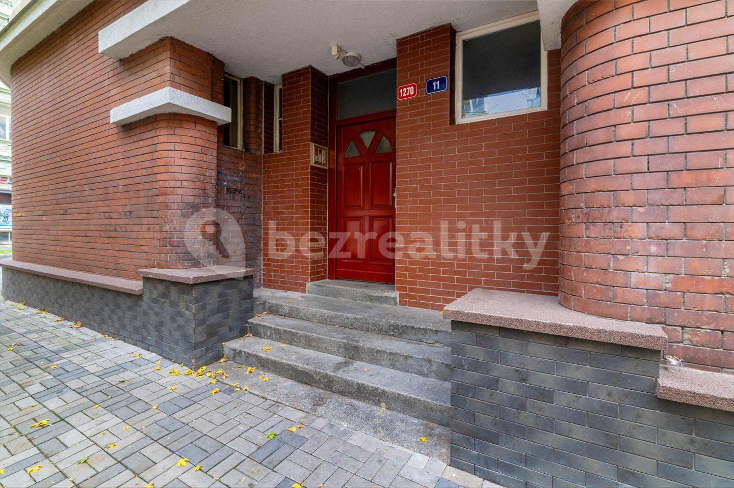 Prodej bytu 2+1 74 m², K. Čapka, Karlovy Vary, Karlovarský kraj