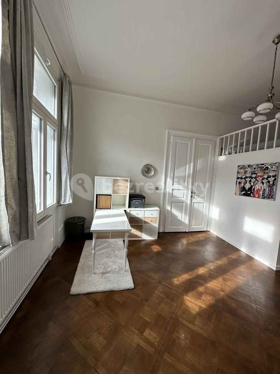 Prodej bytu 2+kk 65 m², Mánesova, Praha, Praha