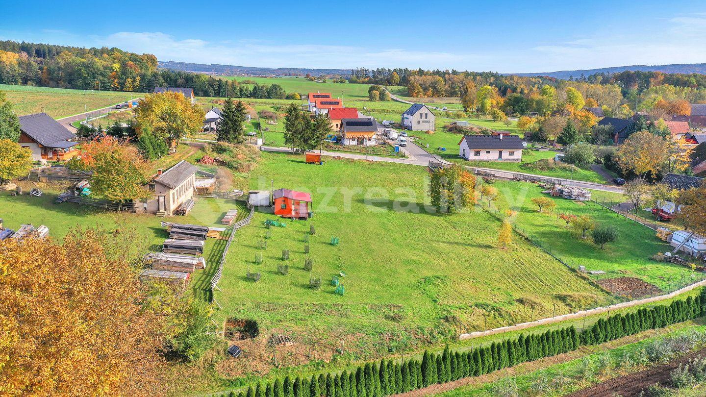 Prodej pozemku 2.042 m², Choteč, Královéhradecký kraj