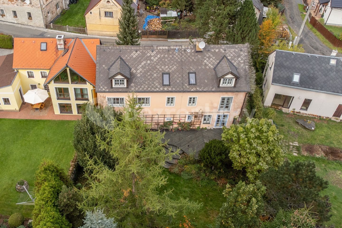 Prodej domu 300 m², pozemek 709 m², Bečov nad Teplou, Karlovarský kraj