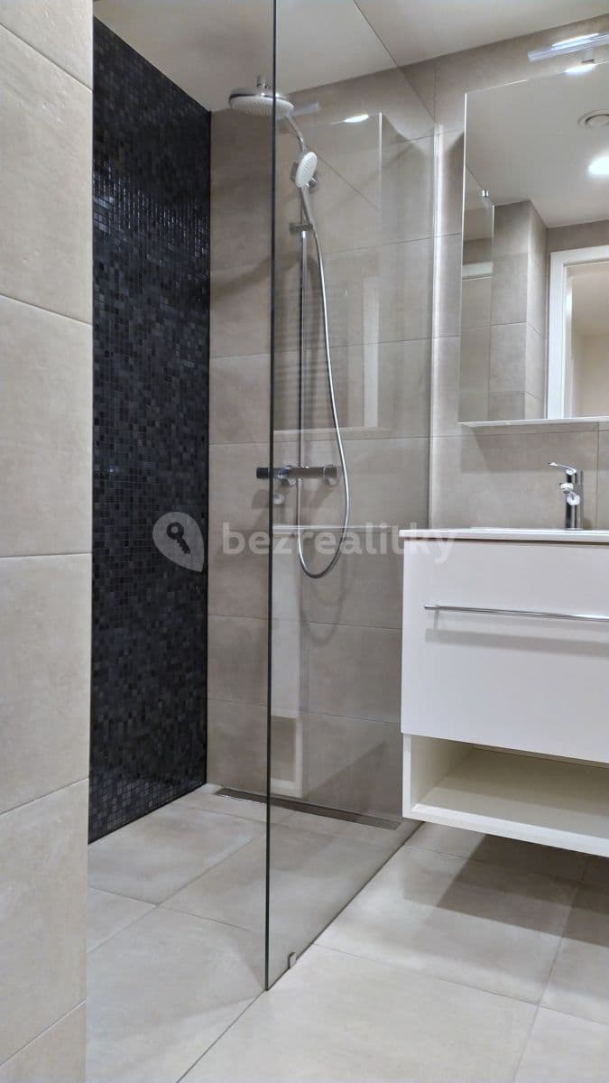 Pronájem bytu 1+kk 31 m², Mukařovského, Praha, Praha Pronájem bytu 1+kk 31 m², Mukařovského, Praha, Praha