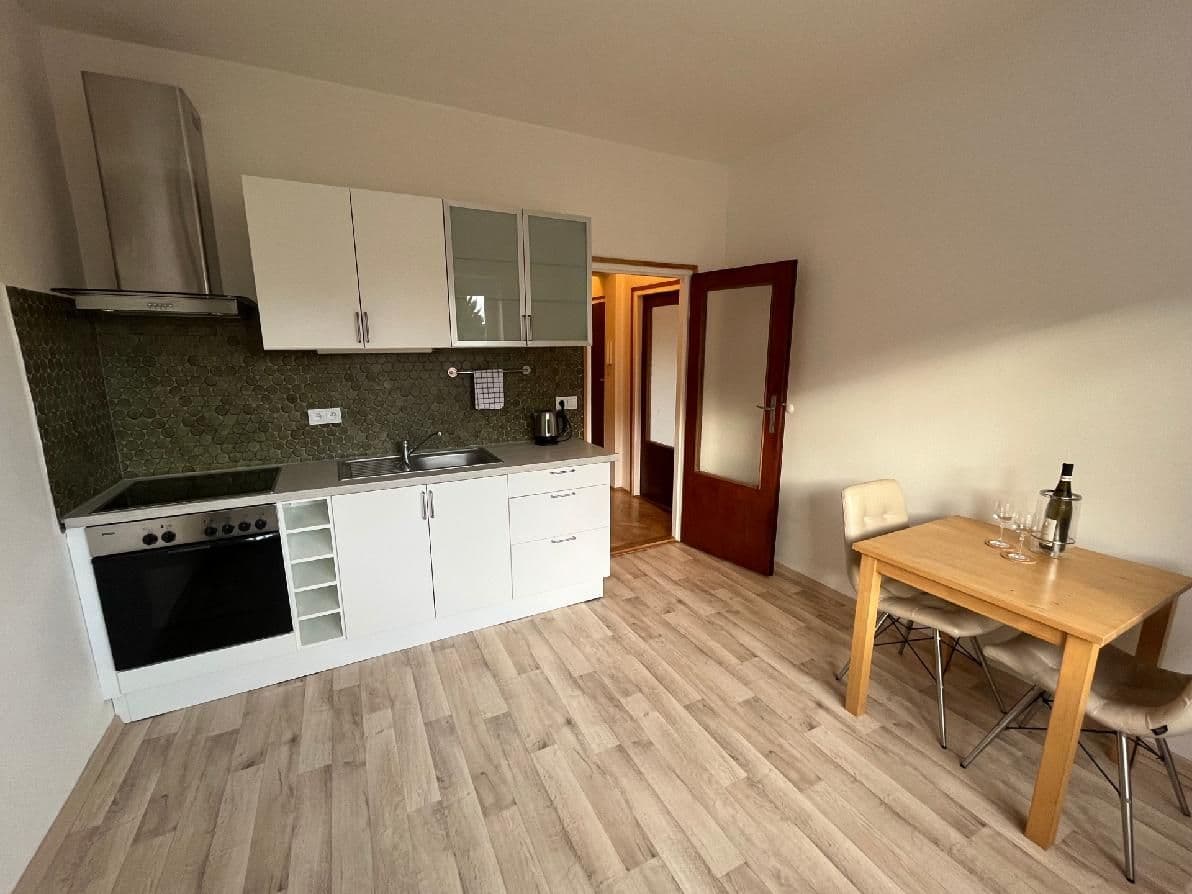 Pronájem bytu 1+1 47 m², Maškova, Brno, Jihomoravský kraj Pronájem bytu 1+1 47 m², Maškova, Brno, Jihomoravský kraj