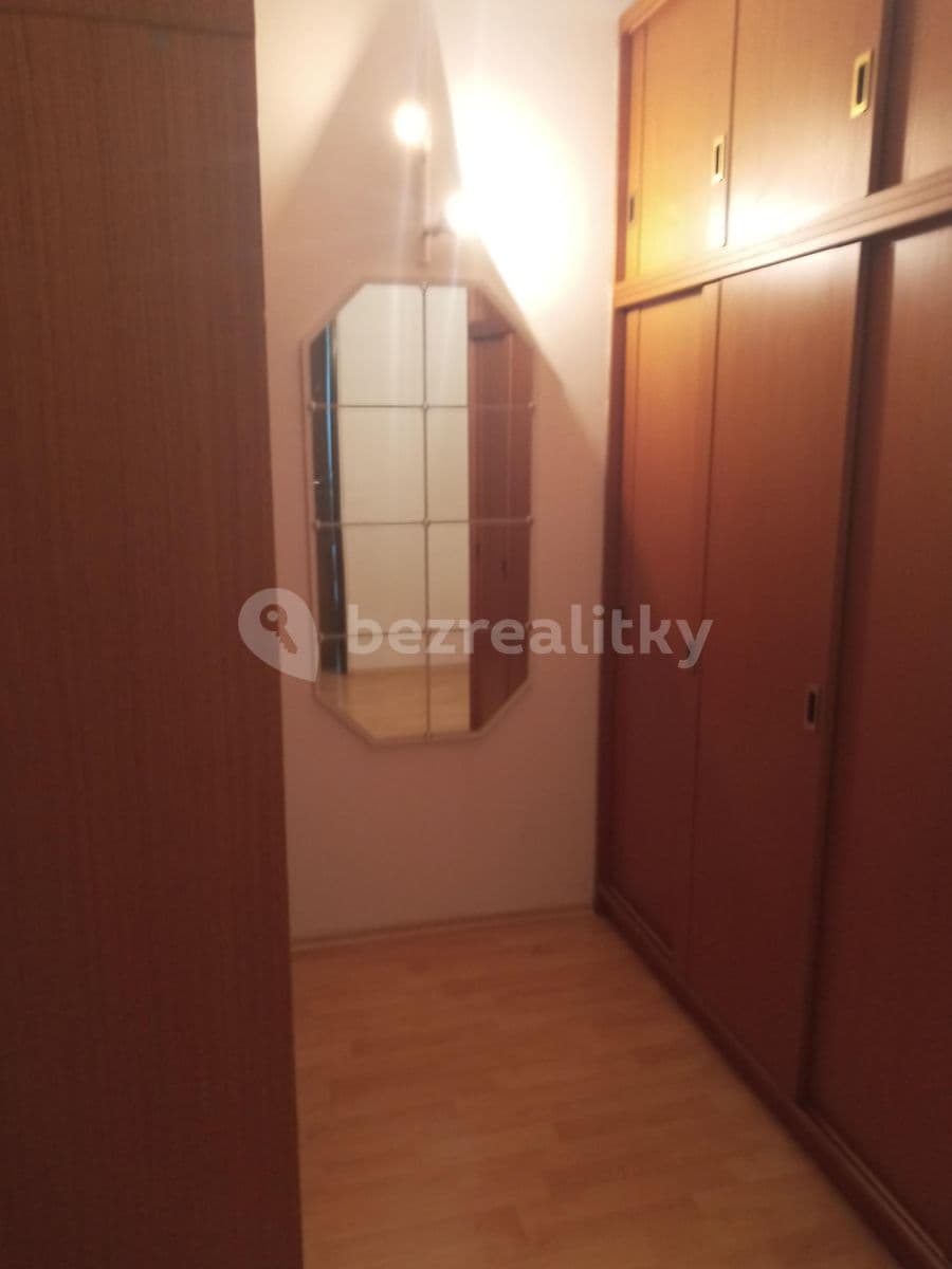 Pronájem bytu 3+1 65 m², Bořetická, Brno, Jihomoravský kraj Pronájem bytu 3+1 65 m², Bořetická, Brno, Jihomoravský kraj
