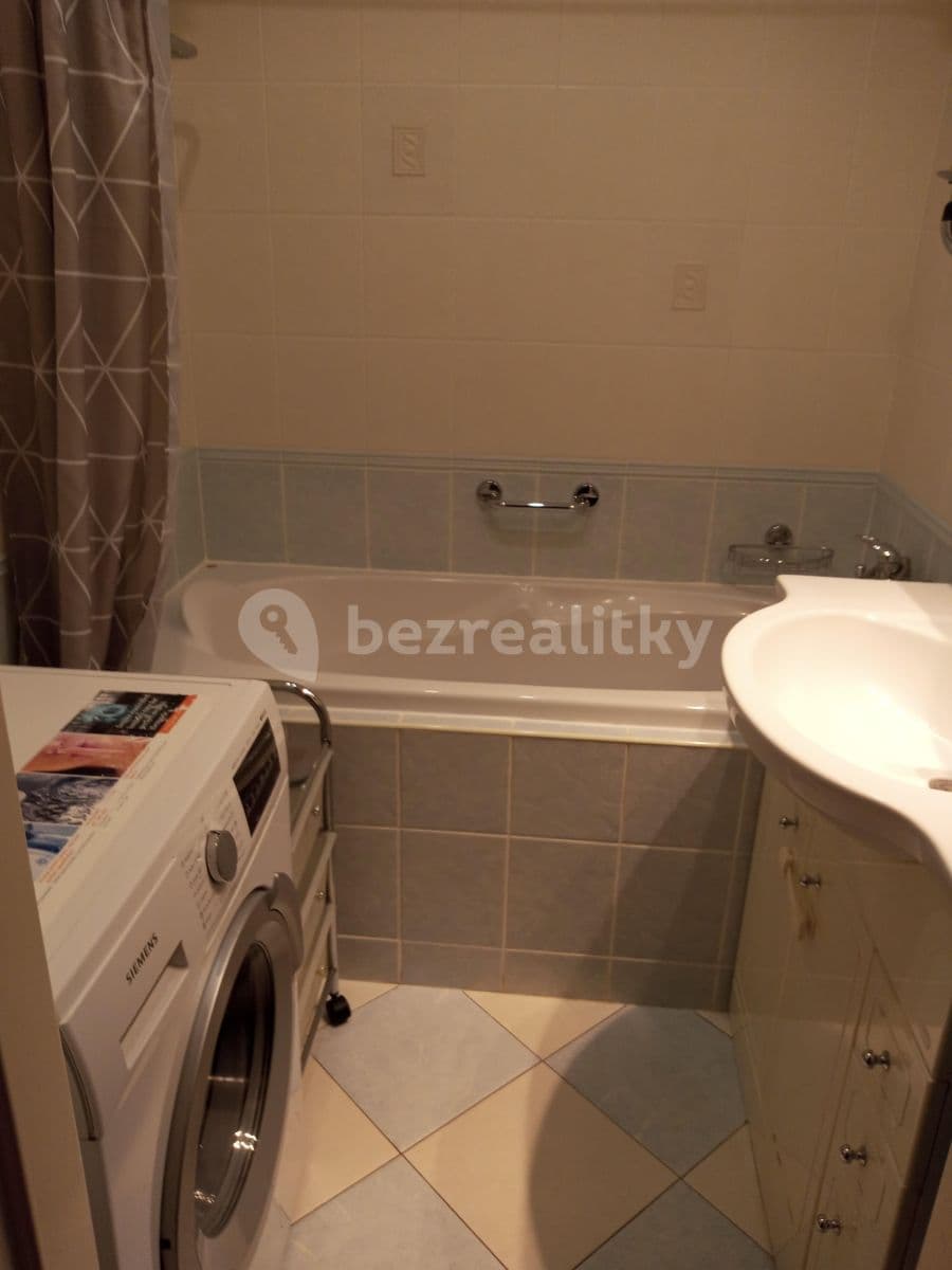 Pronájem bytu 3+1 65 m², Bořetická, Brno, Jihomoravský kraj Pronájem bytu 3+1 65 m², Bořetická, Brno, Jihomoravský kraj