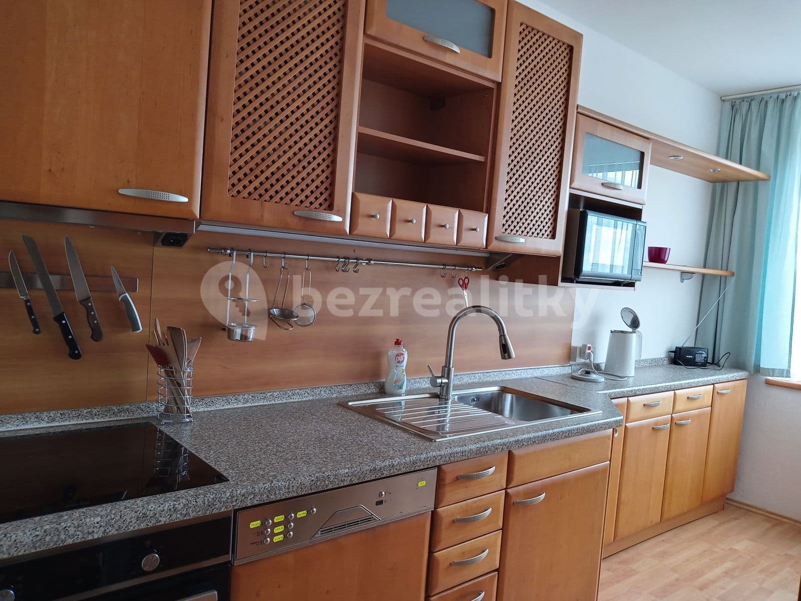 Pronájem bytu 3+1 65 m², Bořetická, Brno, Jihomoravský kraj Pronájem bytu 3+1 65 m², Bořetická, Brno, Jihomoravský kraj