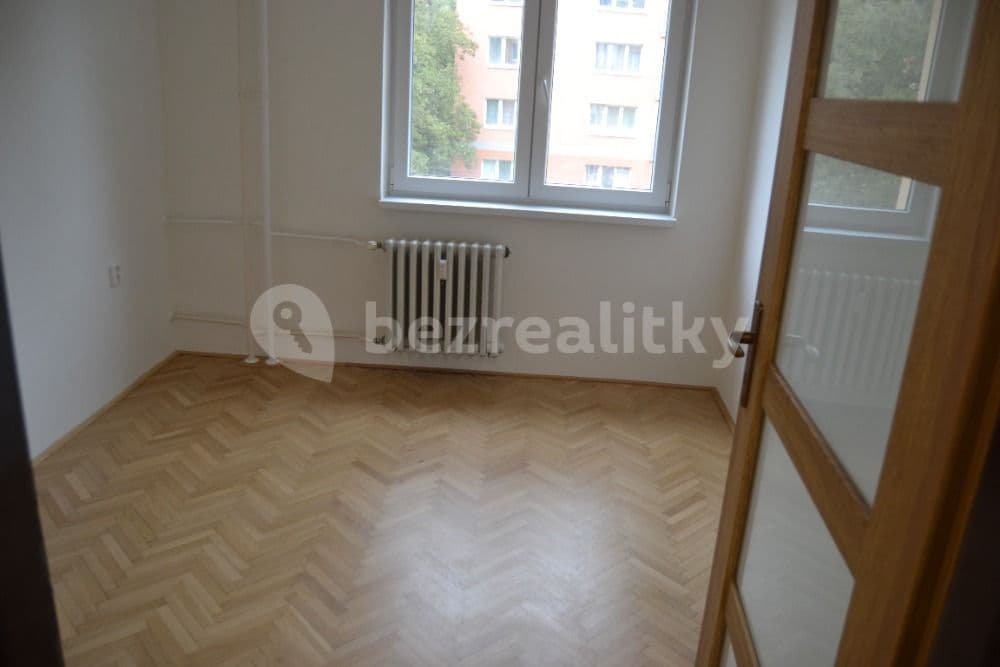 Pronájem bytu 3+1 56 m², Velká Hradební, Ústí nad Labem, Ústecký kraj Pronájem bytu 3+1 56 m², Velká Hradební, Ústí nad Labem, Ústecký kraj