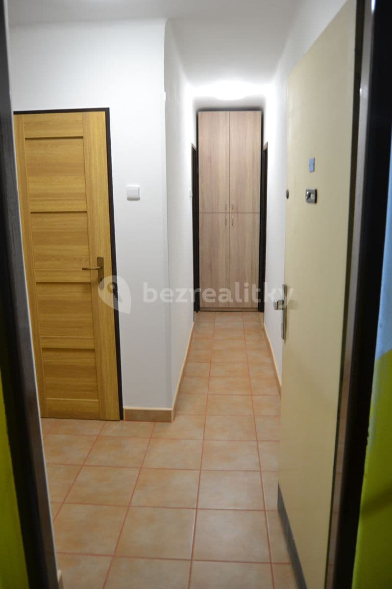 Pronájem bytu 3+1 56 m², Velká Hradební, Ústí nad Labem, Ústecký kraj Pronájem bytu 3+1 56 m², Velká Hradební, Ústí nad Labem, Ústecký kraj