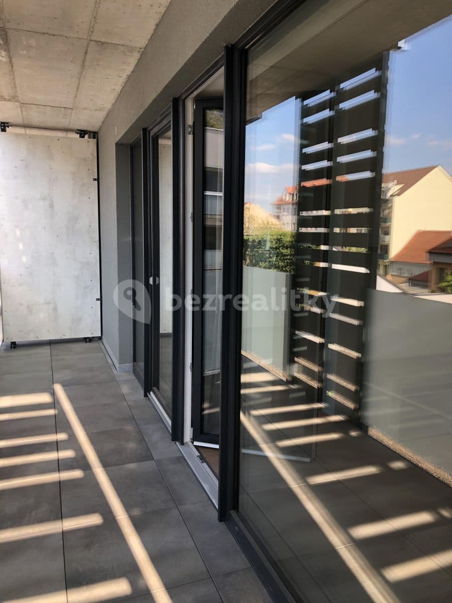 Pronájem bytu 2+kk 65 m², Nová, České Budějovice, Jihočeský kraj Pronájem bytu 2+kk 65 m², Nová, České Budějovice, Jihočeský kraj