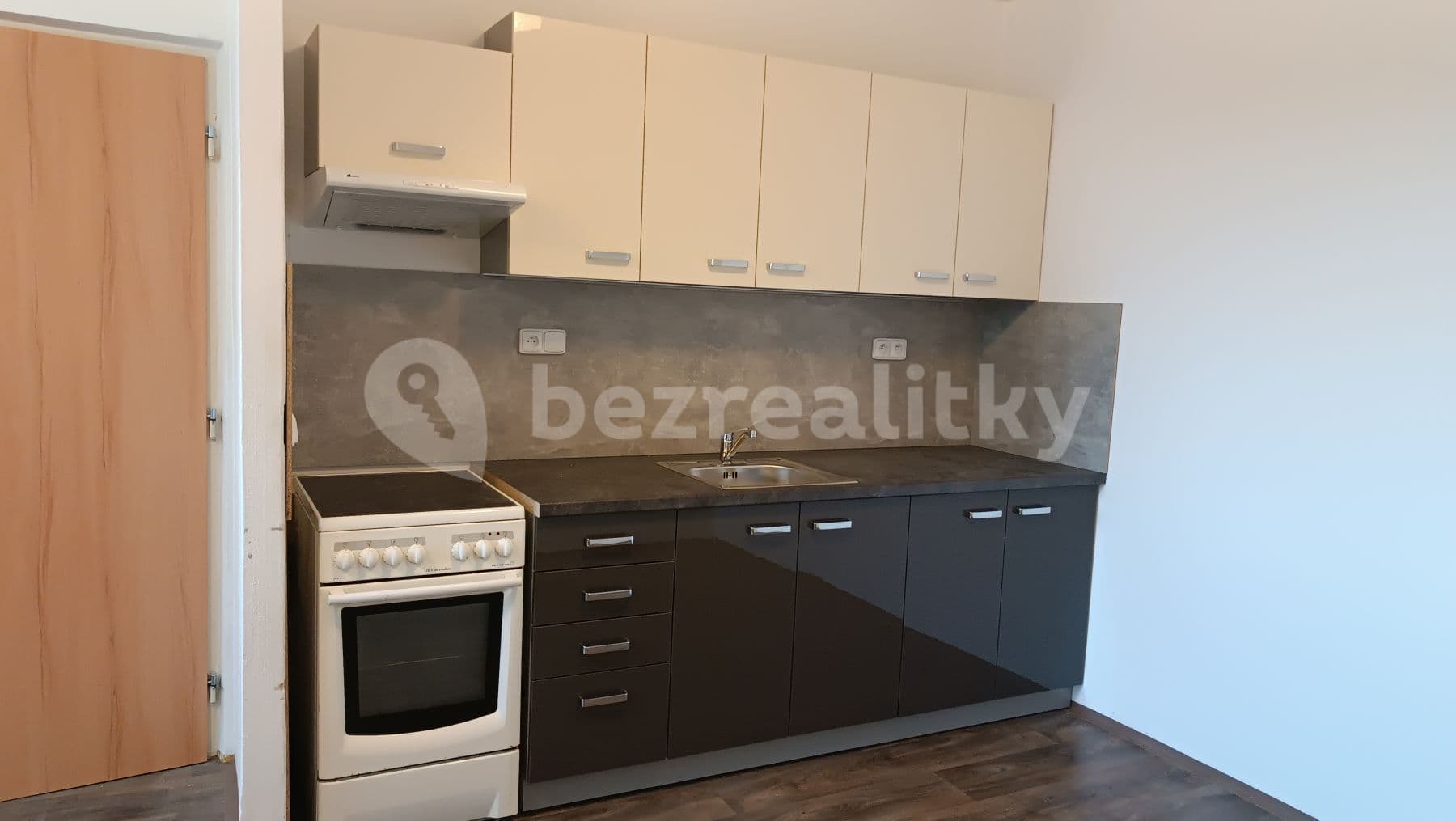 Pronájem bytu 2+kk 44 m², Spodní, Brno, Jihomoravský kraj Pronájem bytu 2+kk 44 m², Spodní, Brno, Jihomoravský kraj