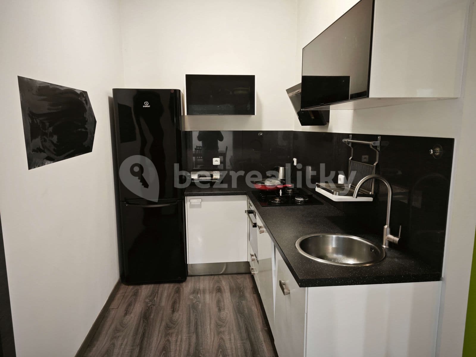 Pronájem bytu 2+1 53 m², Doudlebská, Praha, Praha Pronájem bytu 2+1 53 m², Doudlebská, Praha, Praha