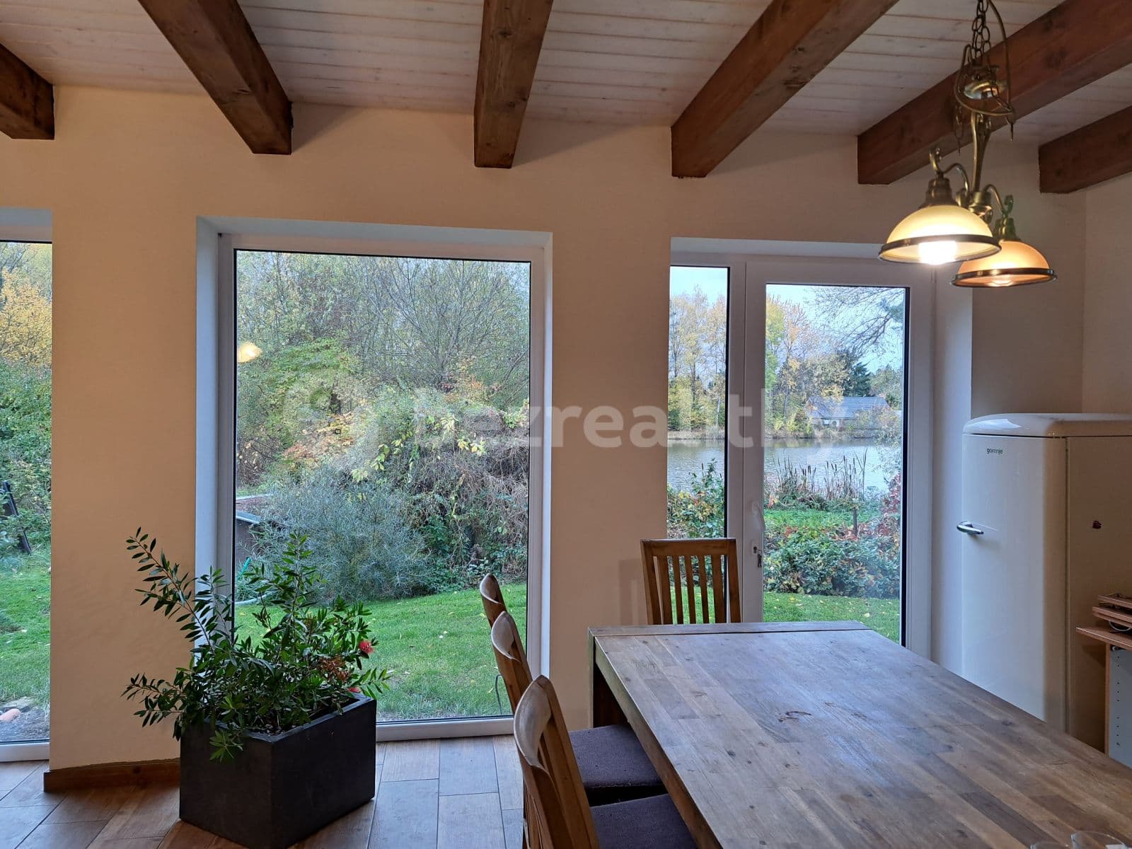 Pronájem domu 80 m², pozemek 350 m², Dubová, Mukařov, Středočeský kraj Pronájem domu 80 m², pozemek 350 m², Dubová, Mukařov, Středočeský kraj