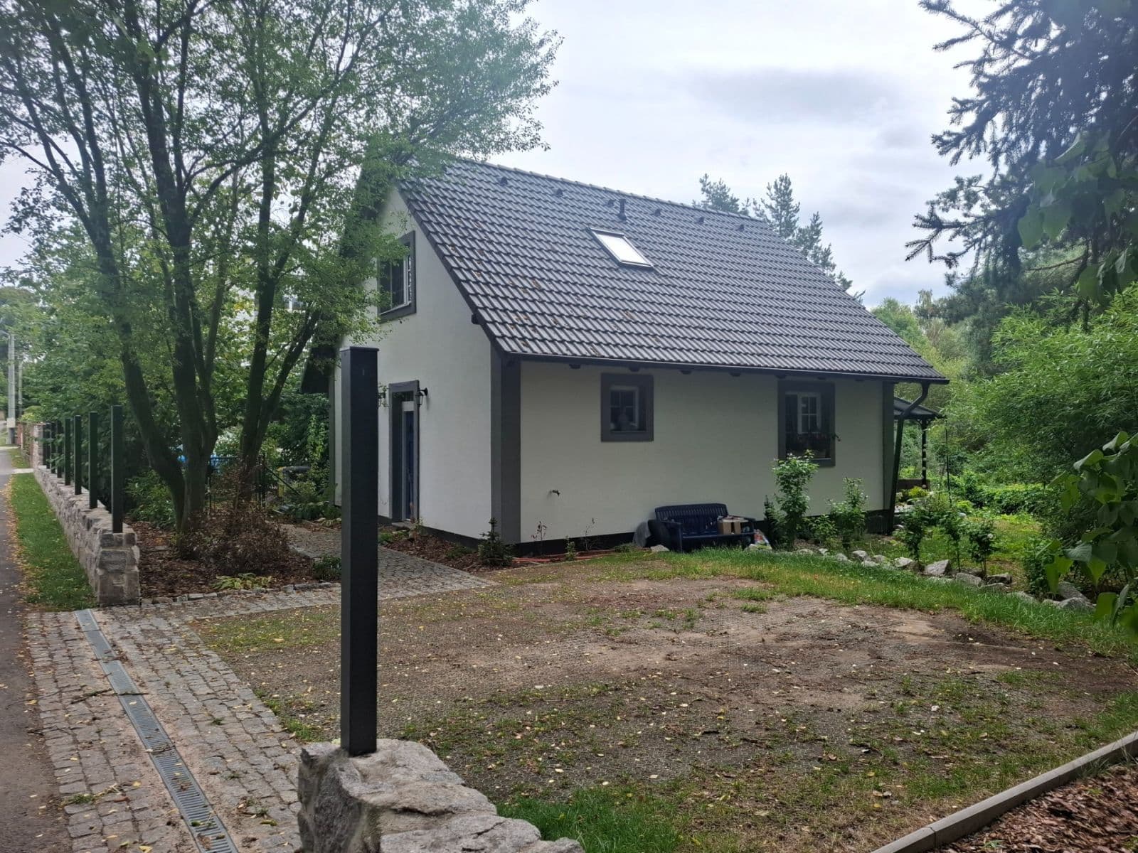 Pronájem domu 80 m², pozemek 350 m², Dubová, Mukařov, Středočeský kraj Pronájem domu 80 m², pozemek 350 m², Dubová, Mukařov, Středočeský kraj