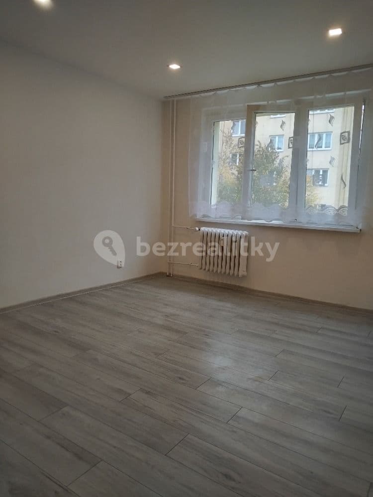 Pronájem bytu 2+1 54 m², Patrice Lumumby, Ostrava, Moravskoslezský kraj Pronájem bytu 2+1 54 m², Patrice Lumumby, Ostrava, Moravskoslezský kraj