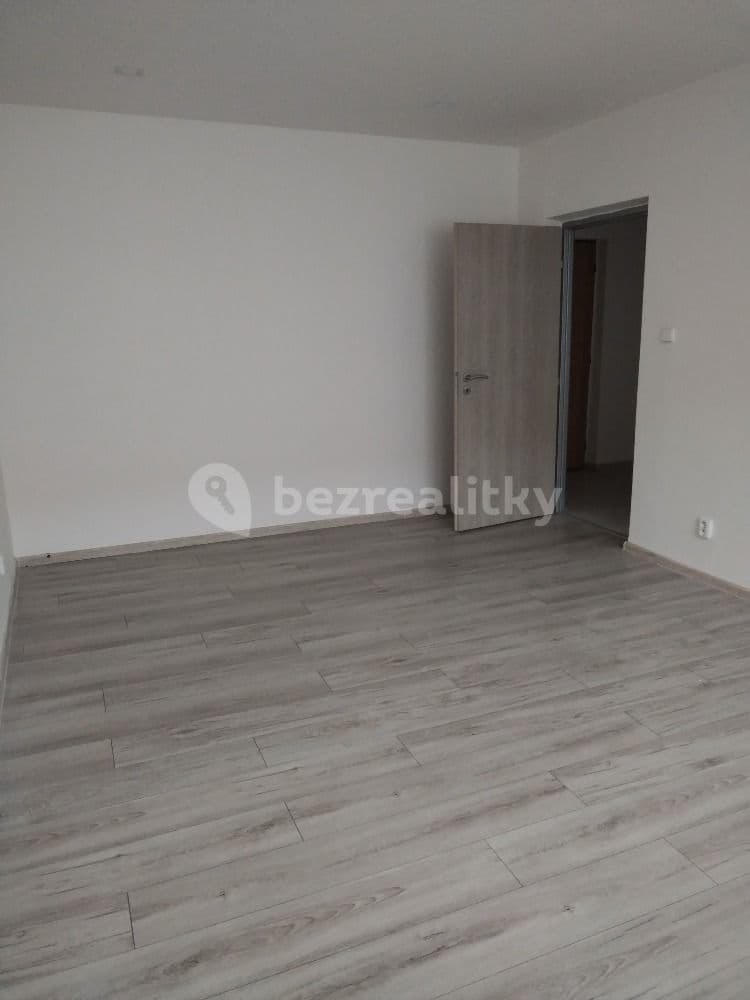 Pronájem bytu 2+1 54 m², Patrice Lumumby, Ostrava, Moravskoslezský kraj Pronájem bytu 2+1 54 m², Patrice Lumumby, Ostrava, Moravskoslezský kraj