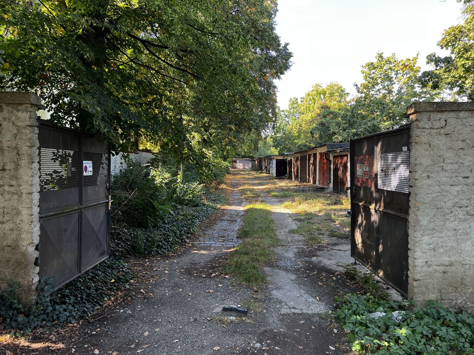 Pronájem garáže 18 m², Na Korábě, Praha, Praha Pronájem garáže 18 m², Na Korábě, Praha, Praha