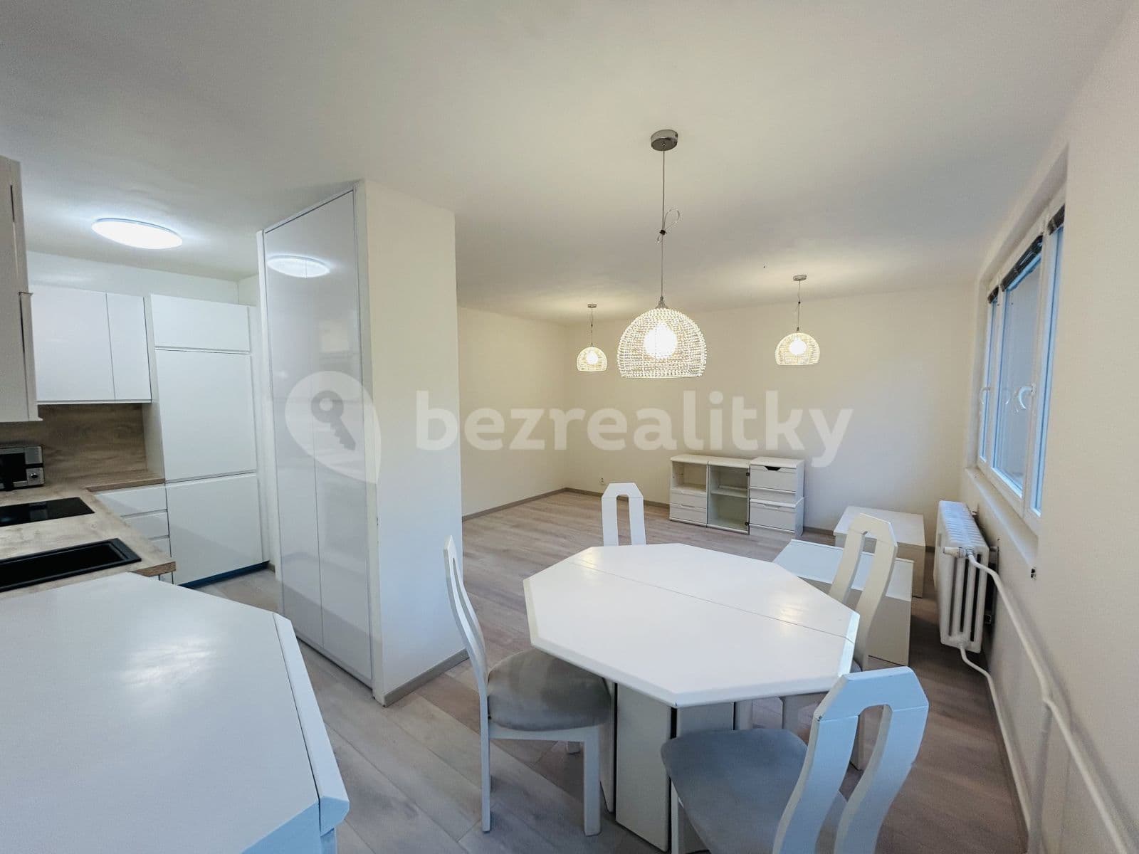 Pronájem bytu 3+kk 68 m², Prosluněná, Praha, Praha Pronájem bytu 3+kk 68 m², Prosluněná, Praha, Praha