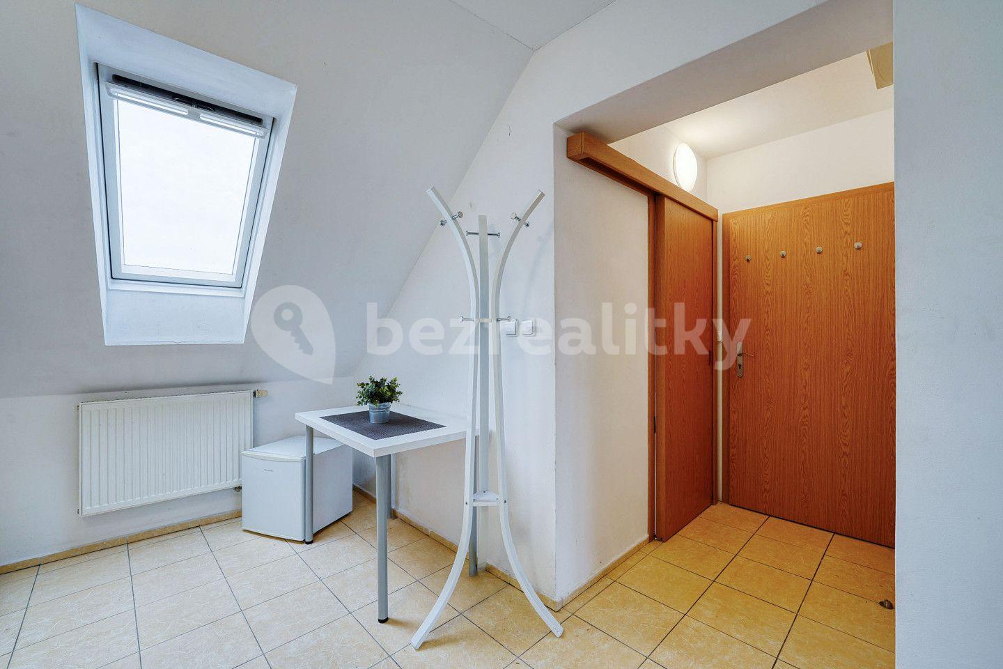 Prodej nebytového prostoru 1.696 m², Masarykovo náměstí, Starý Plzenec, Plzeňský kraj