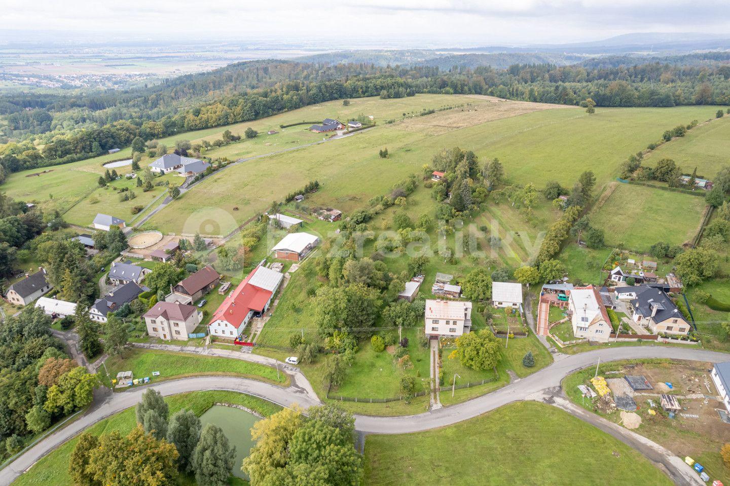 Prodej pozemku 3.383 m², Dolany, Olomoucký kraj