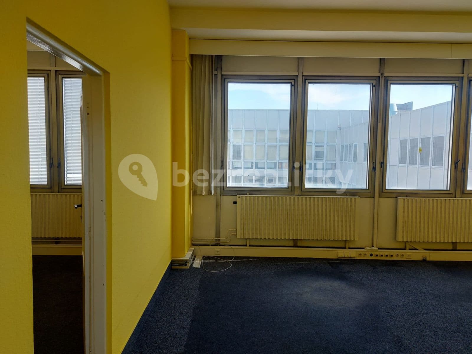 Pronájem kanceláře 20 m², Za Mototechnou, Praha, Praha Pronájem kanceláře 20 m², Za Mototechnou, Praha, Praha