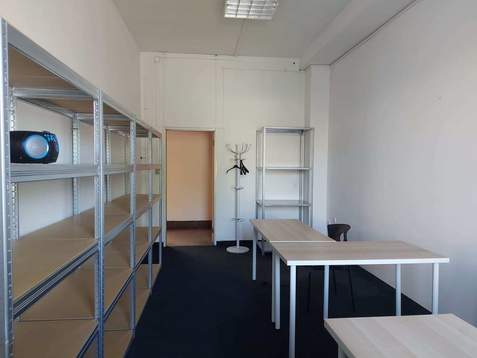 Pronájem kanceláře 20 m², Za Mototechnou, Praha, Praha Pronájem kanceláře 20 m², Za Mototechnou, Praha, Praha