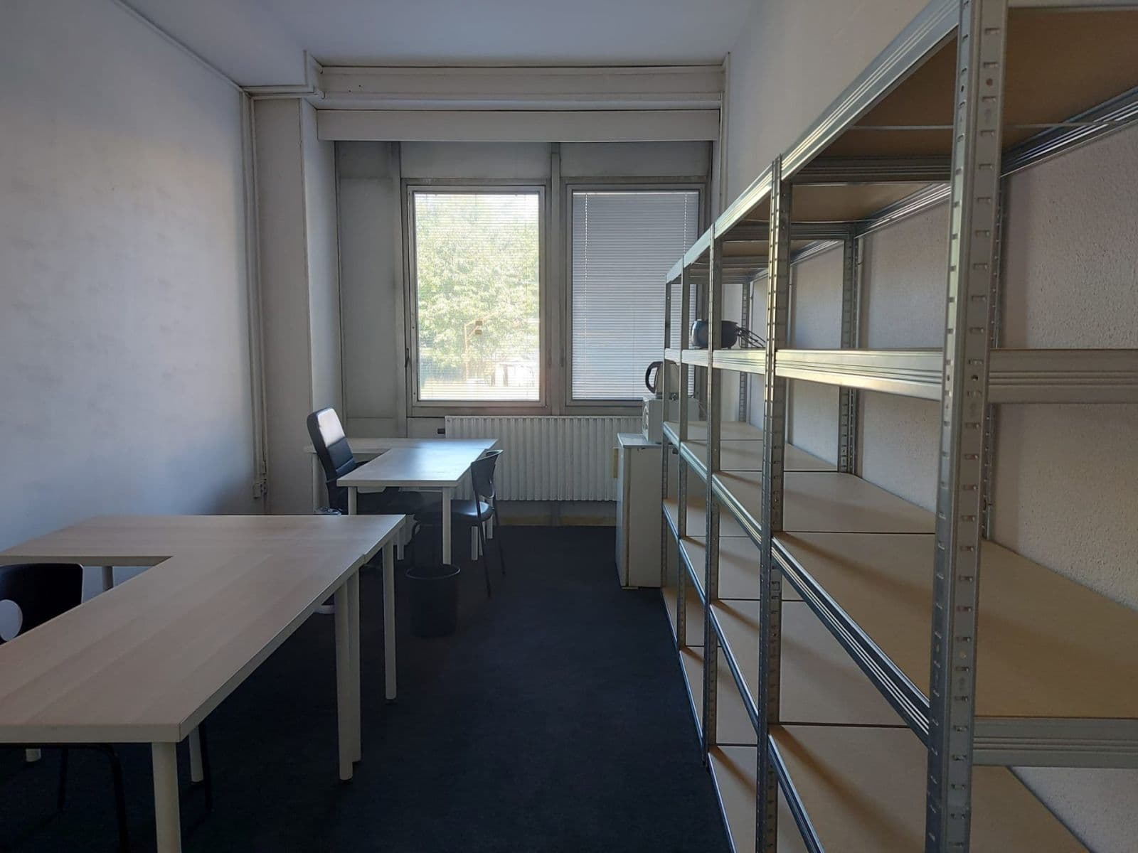 Pronájem kanceláře 20 m², Za Mototechnou, Praha, Praha Pronájem kanceláře 20 m², Za Mototechnou, Praha, Praha