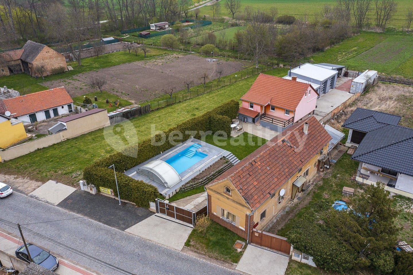 Prodej domu 190 m², pozemek 1.025 m², Nové Dvory, Ústecký kraj