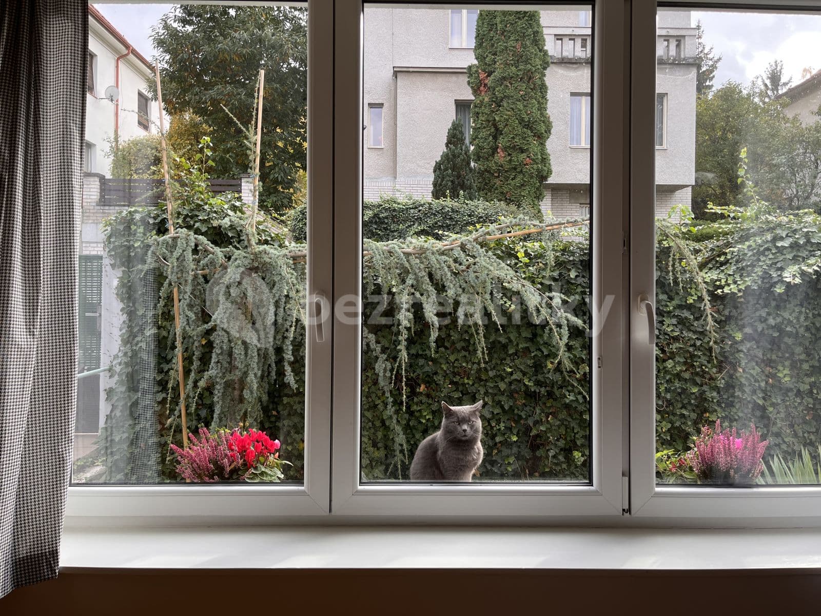 Pronájem bytu 1+kk 24 m², Vápencová, Praha, Praha Pronájem bytu 1+kk 24 m², Vápencová, Praha, Praha