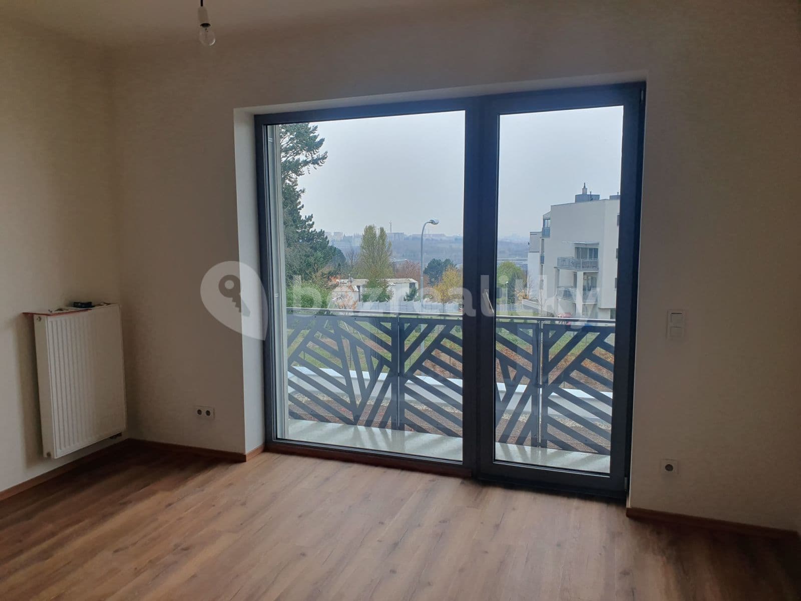 Pronájem bytu 1+kk 33 m², Kumpoštova, Brno, Jihomoravský kraj Pronájem bytu 1+kk 33 m², Kumpoštova, Brno, Jihomoravský kraj