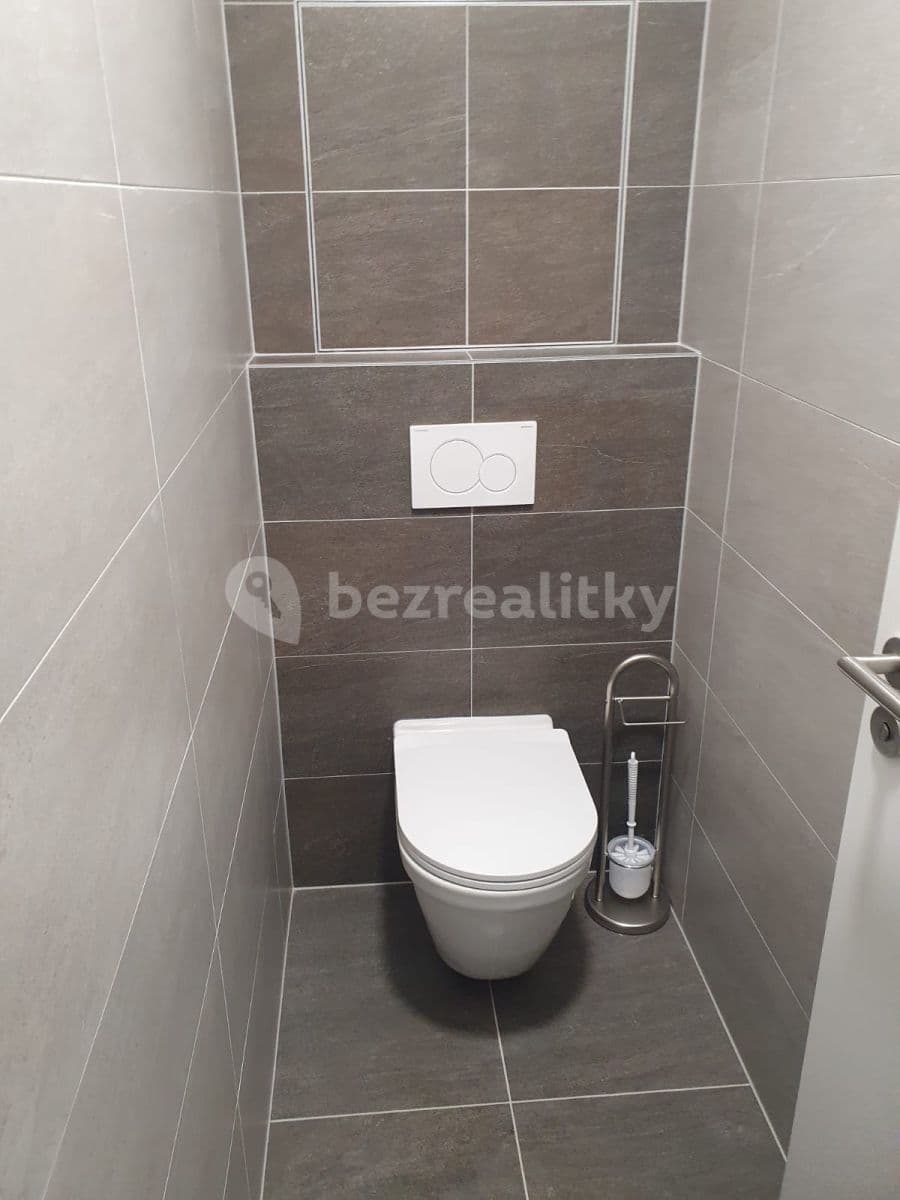 Pronájem bytu 1+kk 33 m², Kumpoštova, Brno, Jihomoravský kraj Pronájem bytu 1+kk 33 m², Kumpoštova, Brno, Jihomoravský kraj