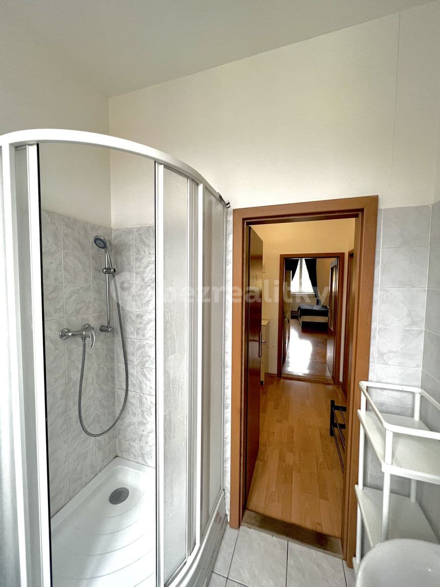 Pronájem bytu 1+1 50 m², Tylovo náměstí, Praha, Praha Pronájem bytu 1+1 50 m², Tylovo náměstí, Praha, Praha