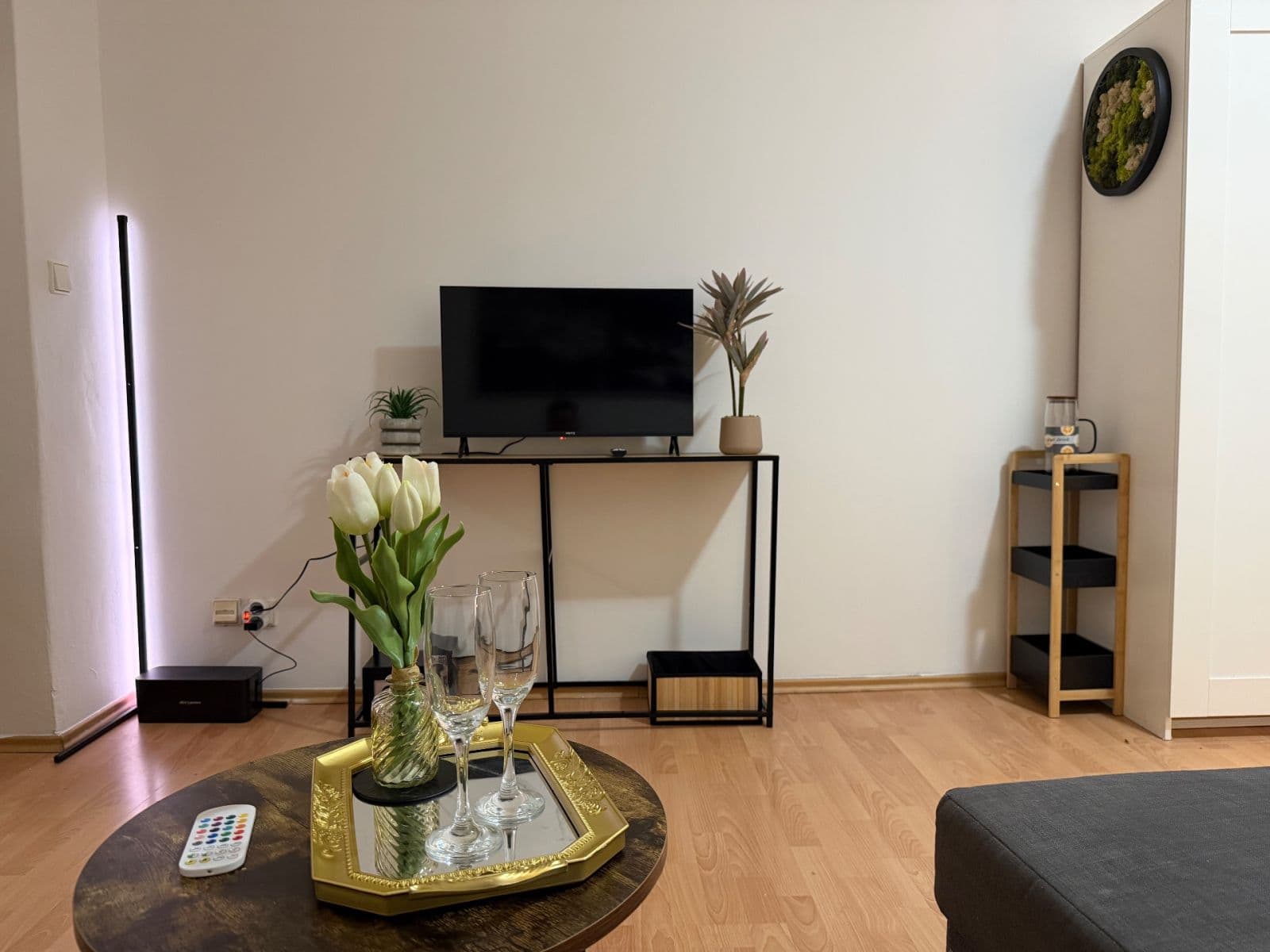 Pronájem bytu 1+1 52 m², Tylovo náměstí, Praha, Praha Pronájem bytu 1+1 52 m², Tylovo náměstí, Praha, Praha