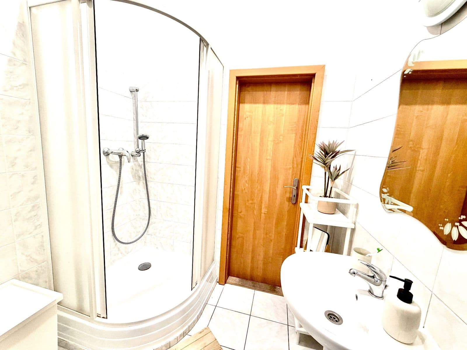 Pronájem bytu 1+1 52 m², Tylovo náměstí, Praha, Praha Pronájem bytu 1+1 52 m², Tylovo náměstí, Praha, Praha