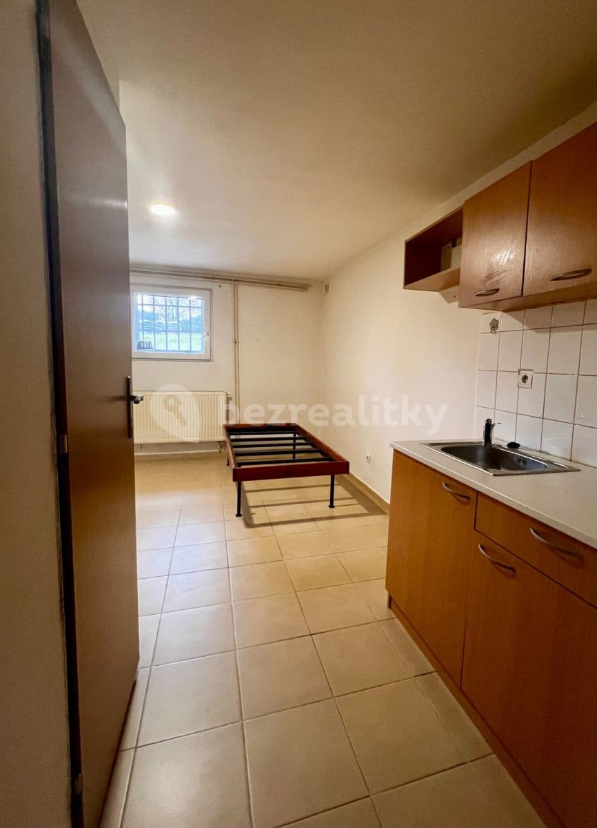 Pronájem bytu 1+kk 24 m², Velkomoravská, Olomouc, Olomoucký kraj Pronájem bytu 1+kk 24 m², Velkomoravská, Olomouc, Olomoucký kraj