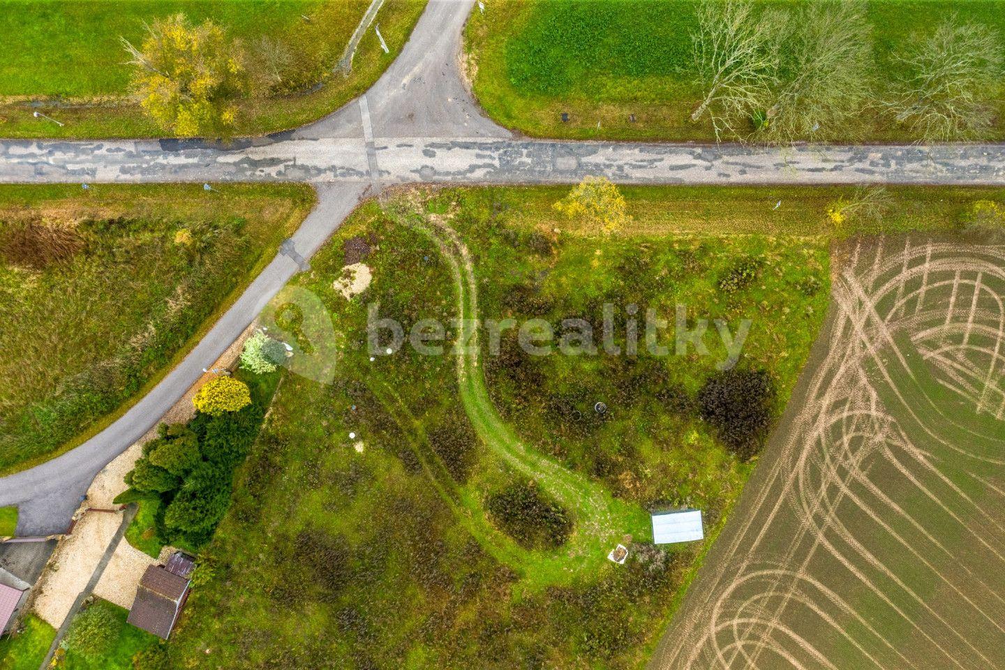 Prodej pozemku 1.219 m², Podůlší, Královéhradecký kraj
