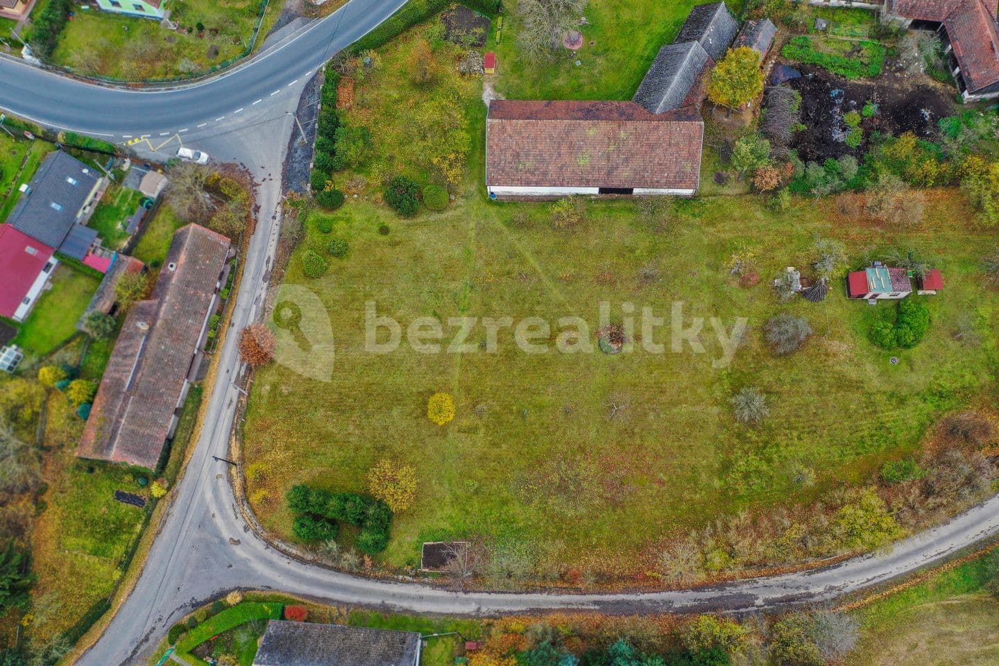 Prodej pozemku 2.681 m², Předslav, Plzeňský kraj