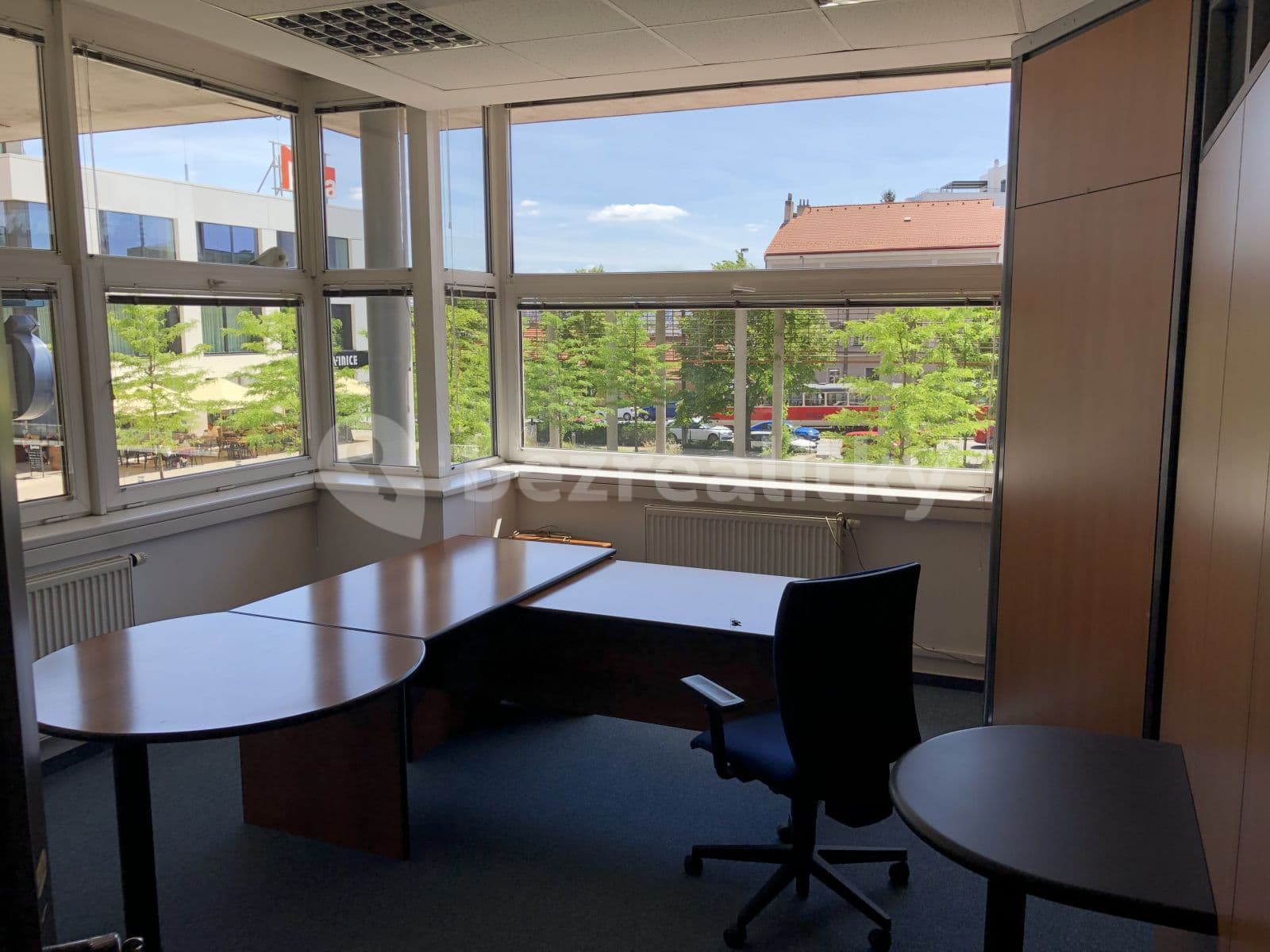 Pronájem kanceláře 194 m², Vinohradská, Praha, Praha Pronájem kanceláře 194 m², Vinohradská, Praha, Praha