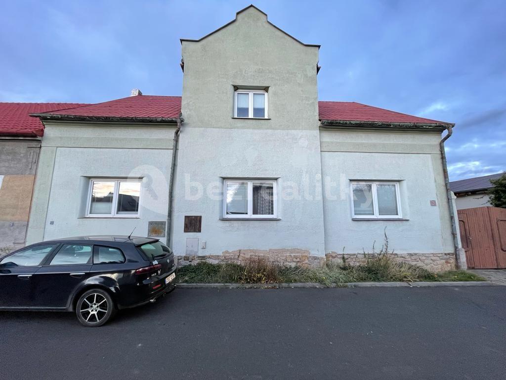 Prodej domu 160 m², pozemek 781 m², J. Švermy, Droužkovice, Ústecký kraj