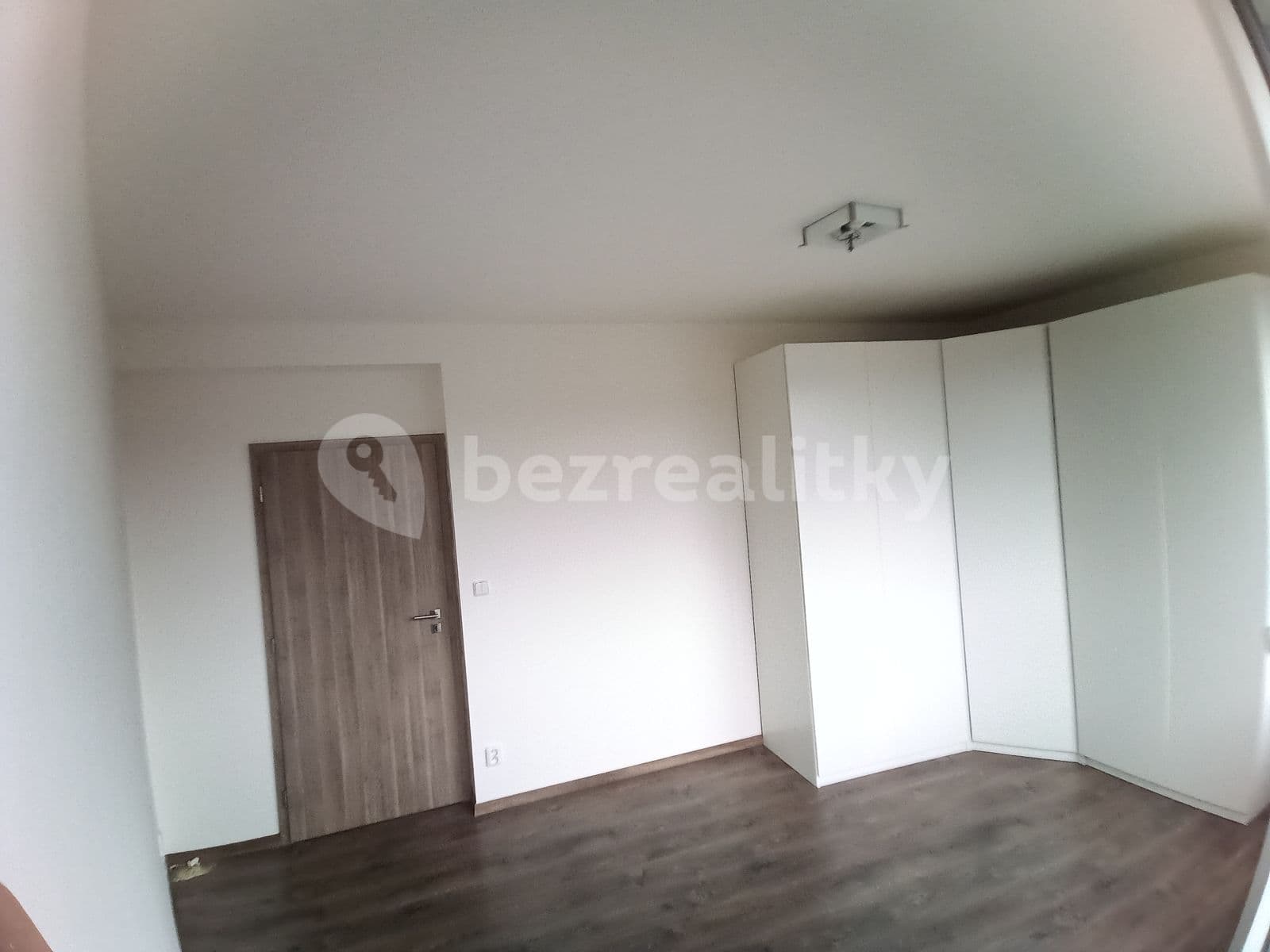 Pronájem bytu 2+kk 56 m², Ve Stromovce, Hradec Králové, Královéhradecký kraj Pronájem bytu 2+kk 56 m², Ve Stromovce, Hradec Králové, Královéhradecký kraj