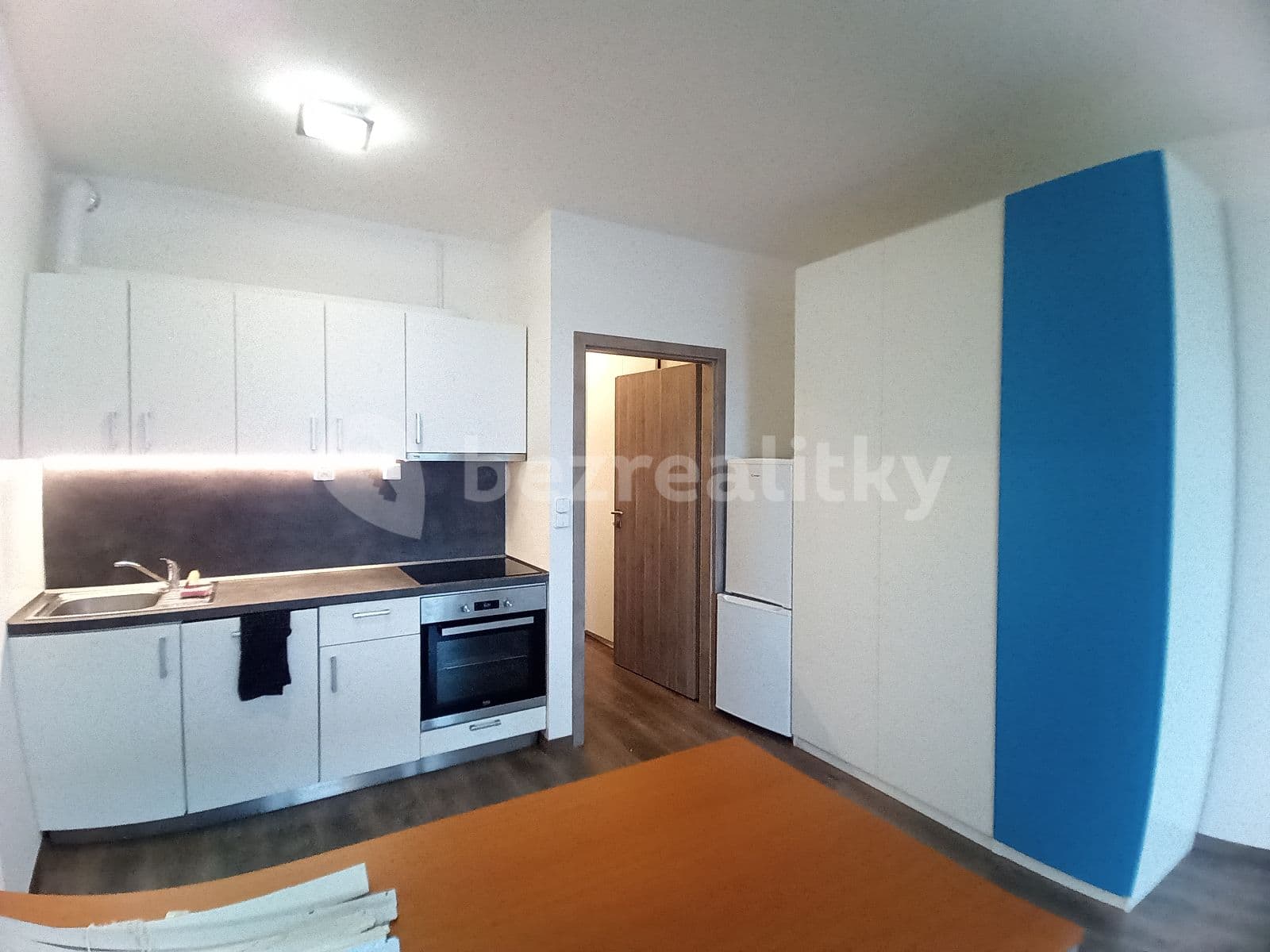 Pronájem bytu 2+kk 56 m², Ve Stromovce, Hradec Králové, Královéhradecký kraj Pronájem bytu 2+kk 56 m², Ve Stromovce, Hradec Králové, Královéhradecký kraj